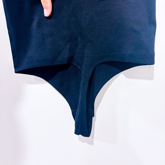 HEYSHAPE Black crossover halter bodysuit | Sculpting shapewear | Medium/Large * - Picture 5 of 12